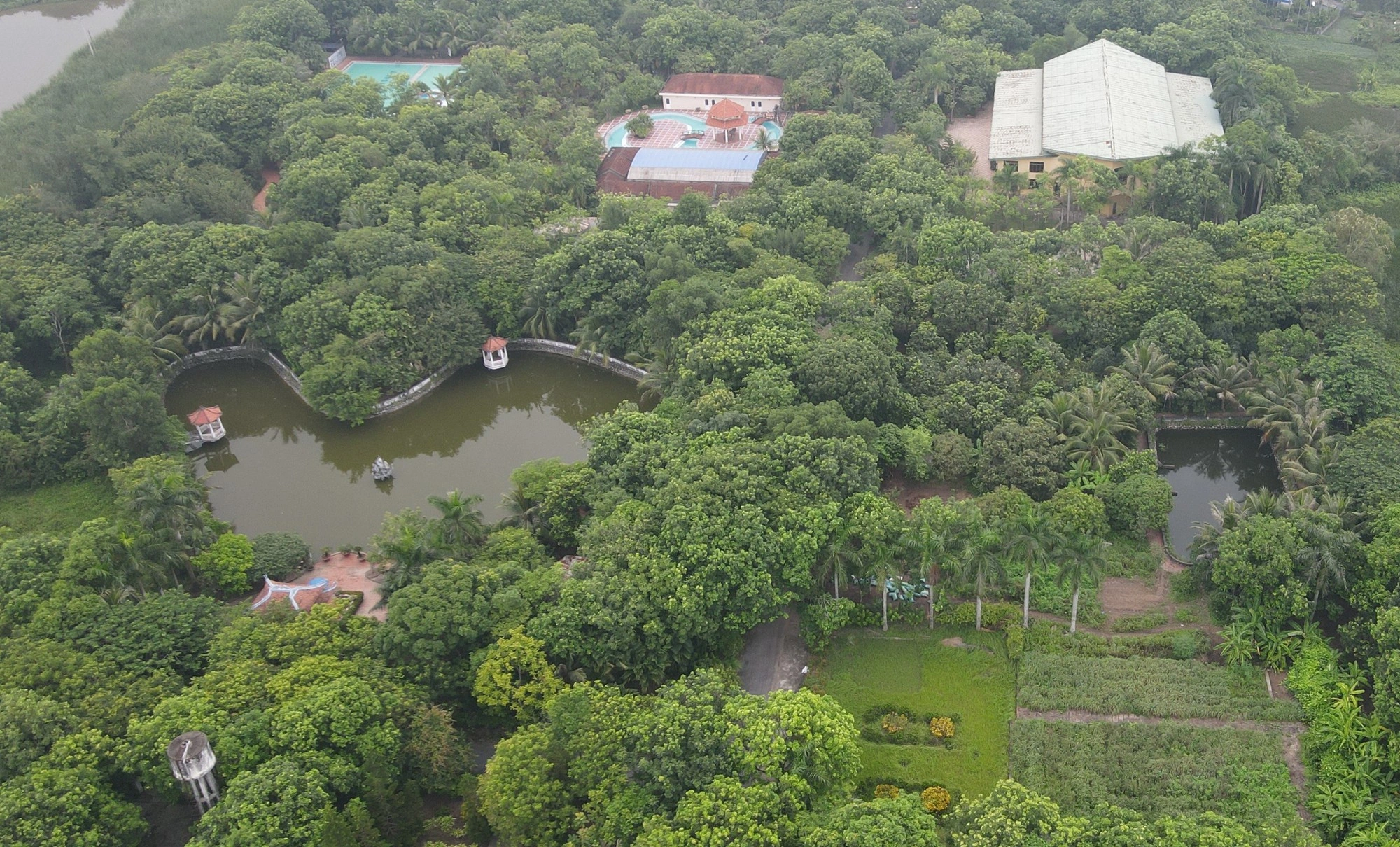 suối khoáng nóng tiên lãng